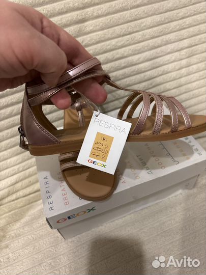 34 Новые босоножки Geox