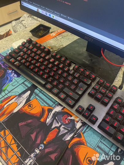 Игровая клавиатура logitech