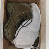 Ботинки специальные защитного цвета