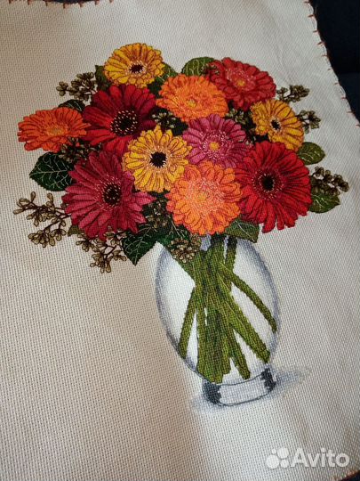 Картина, вышитая крестом 