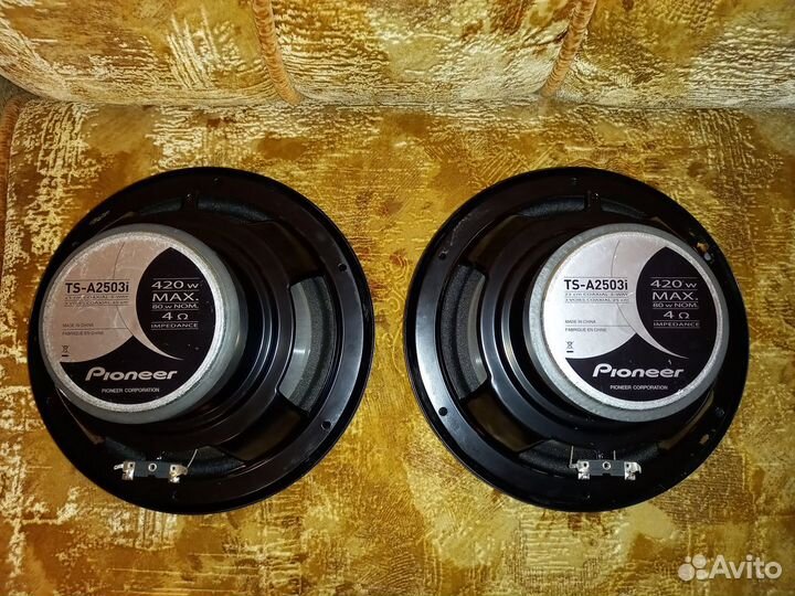 Продам трехполосные а/м колонки пионер тs-A2503i