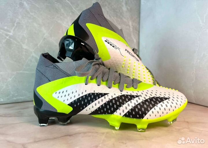 Футбольные бутсы