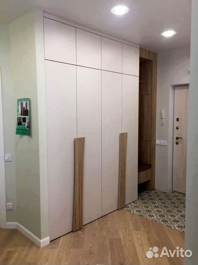 Шкафы новые