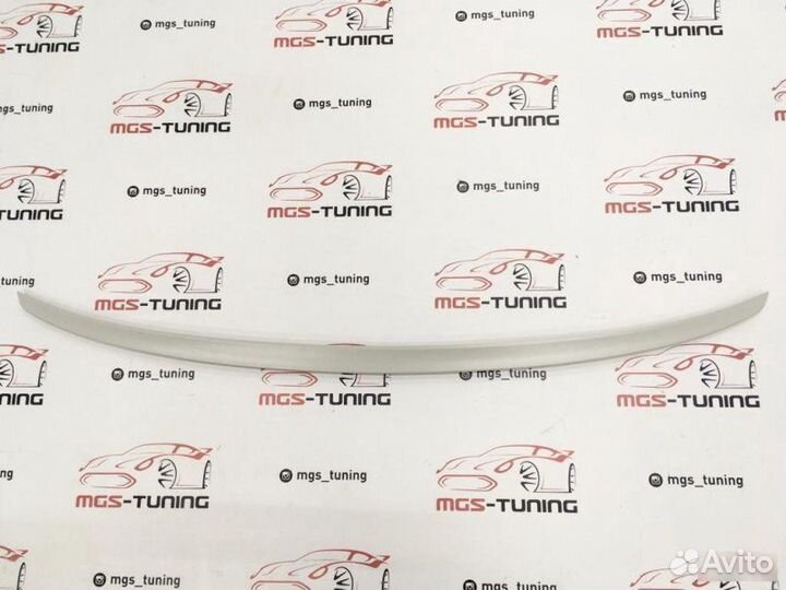 Спойлер на крышку багажника Audi A4 B9 Тайвань