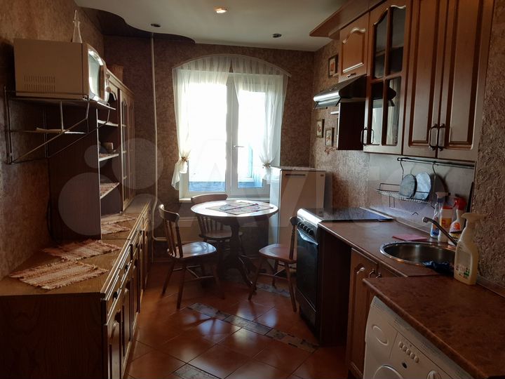 3-к. квартира, 73 м², 5/9 эт.