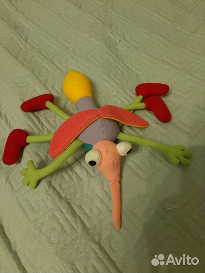 Мягкие игрушки (тигр, комар, бурундук)