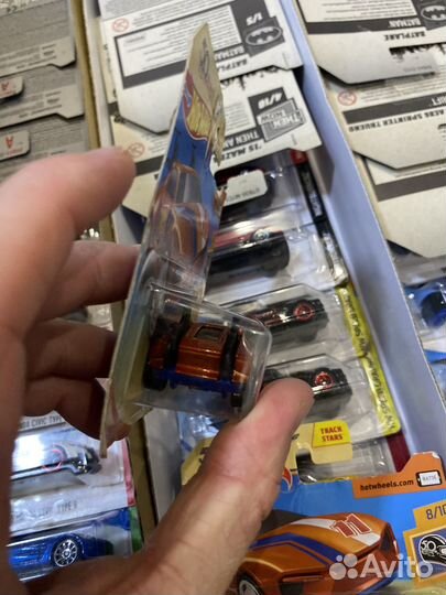 Hot wheels rise'n clinb