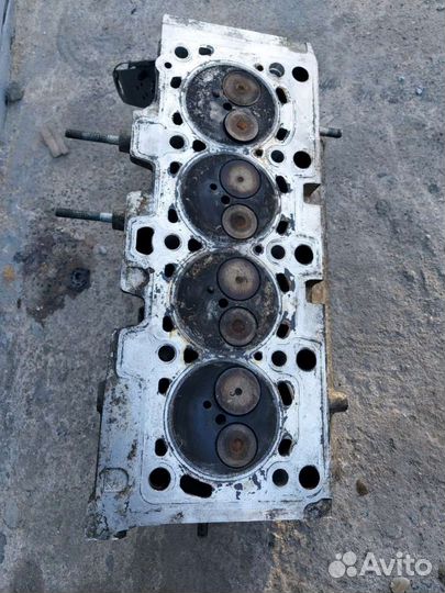 Головка блока цилиндров Renault Clio 2 K9K01