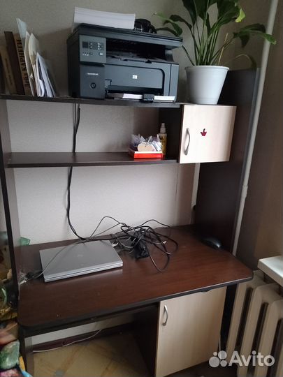 Продам стол