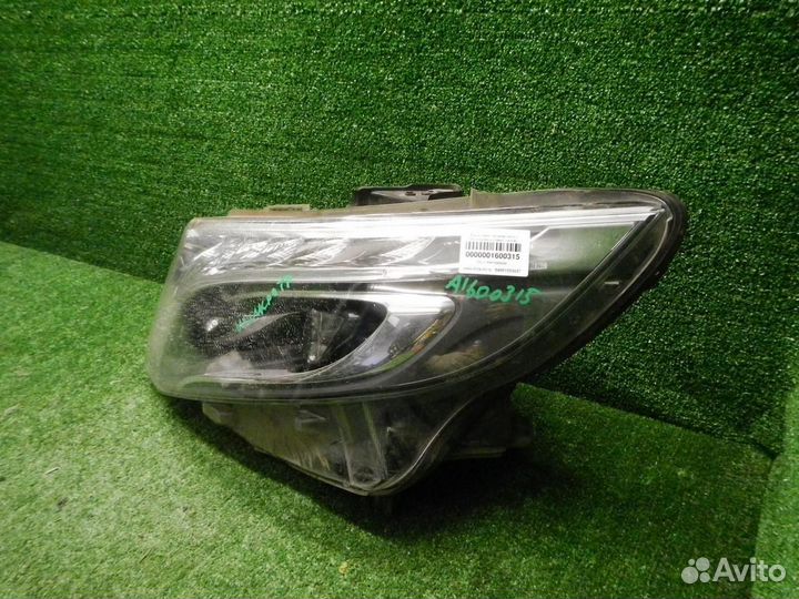 Фара левая Mercedes-Benz V-Class/Vito/Viano