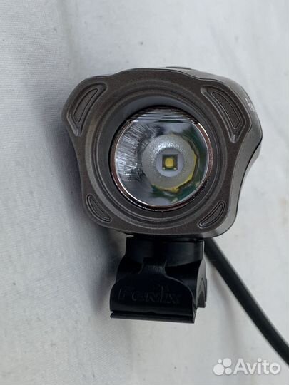 Фара велосипедная fenix BT10