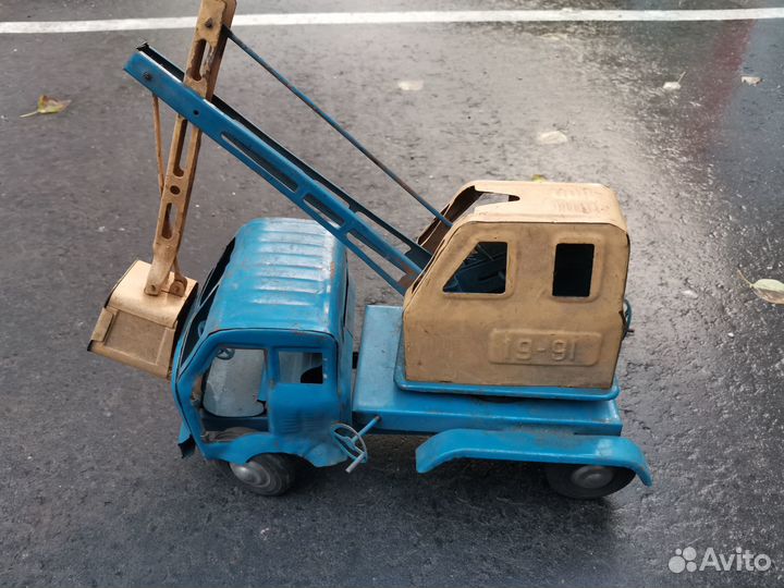 Игрушки СССР машинка сим экскаватор