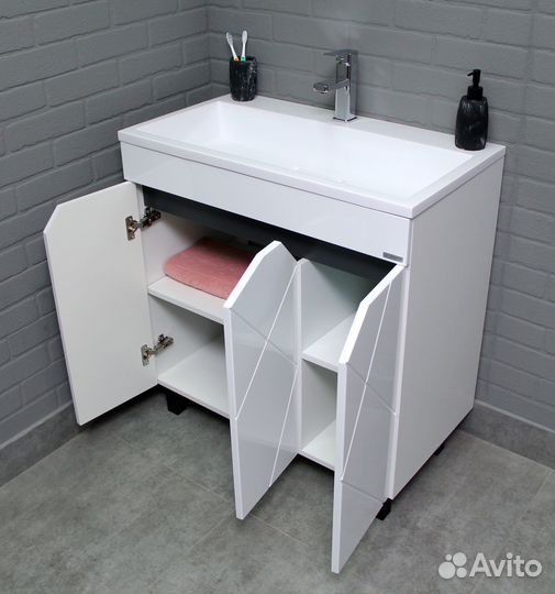 Тумба под умывальник 