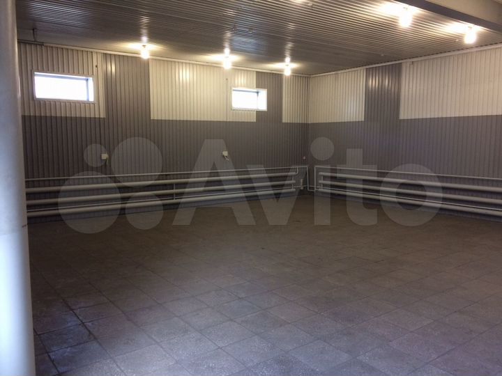 Свободного назначения, 300 м²