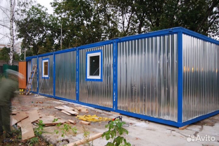 Бытовка на металлическом каркасе