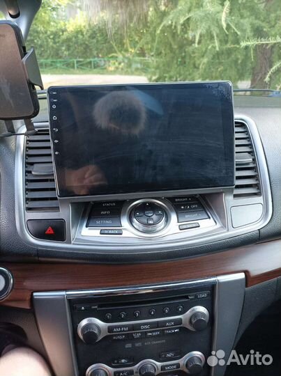 Магнитола на Nissan teana j32
