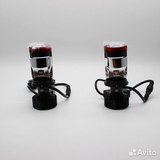 Светодиодные лампы LED линзы mini LED 6000K H4 Y7