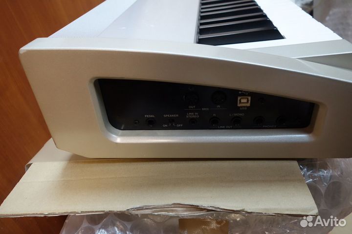 Yamaha p115,45.Kawai perla