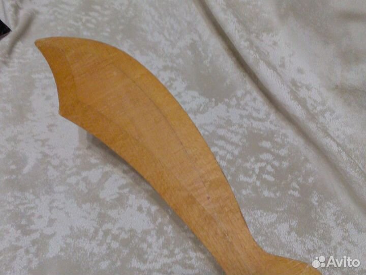 Детская игрушка сабля