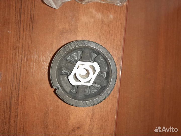 Сайлент блоки задней блоки хендай елантра