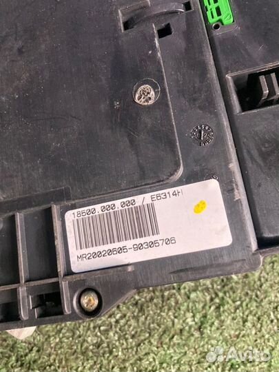 Блок предохранителей Bmw 3 E46 купэ M54B30 306S3