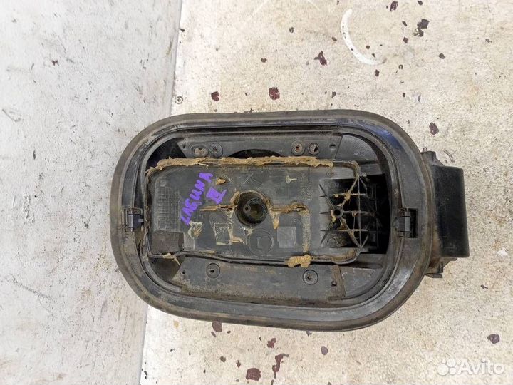 Лючок бензобака Рено