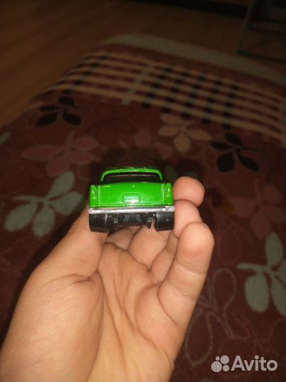 Машинка Hot Wheels