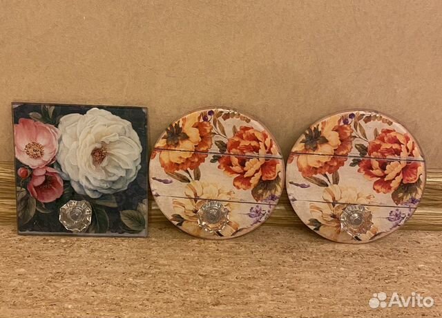 Вешалка- крючок