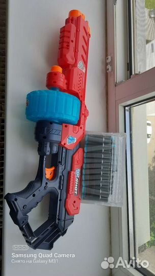 Игрушечный автомат