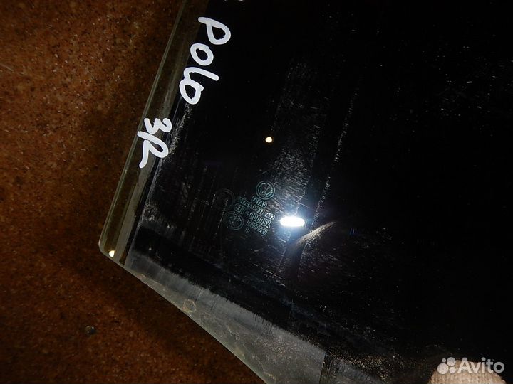 Стекло двери задней правой, Volkswagen (Фольксваге