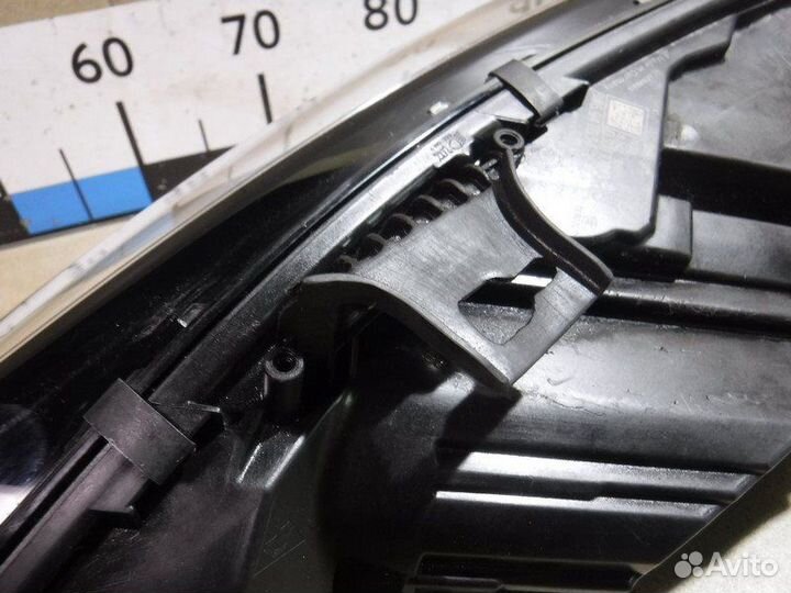 Фара правая Audi A5 8W