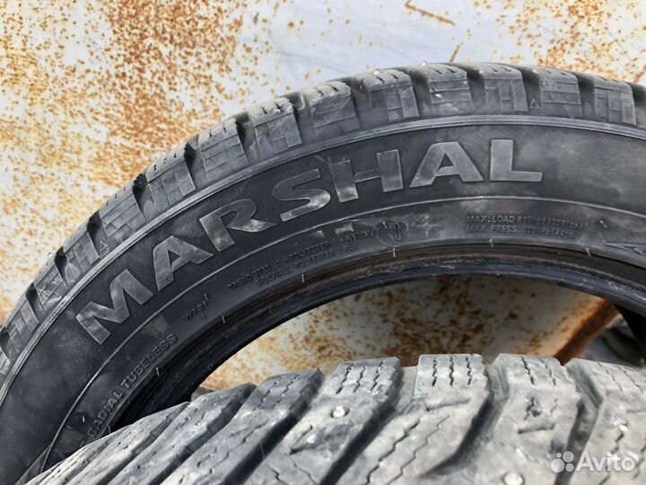 Marshal WinterCraft Ice WI31 205/55 R16 91T