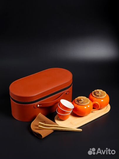 Подарочный чайный набор посуды
