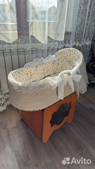 Вязаная люлька