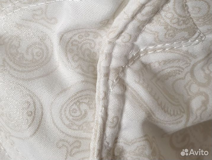 Подушка лебяжий пух 70х70 Иваново в тике