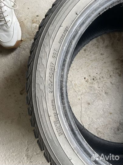 Yokohama Ice Guard IG35 225/45 R17 и 245/40 R17 99Y