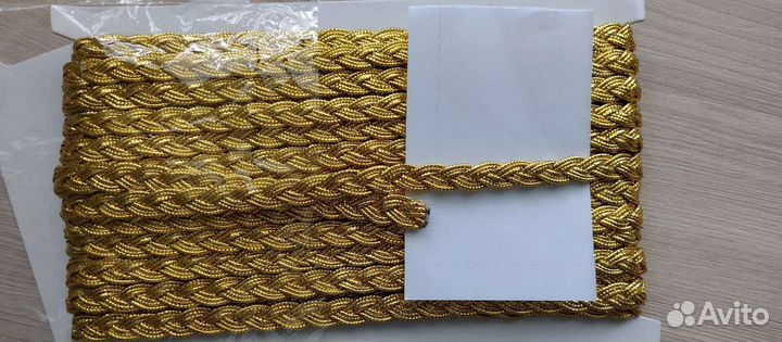 Тесьма и бабина все новое