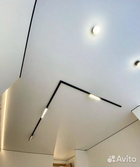 Дизайнерский костюм