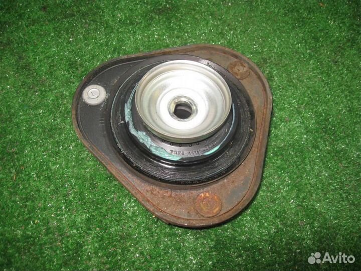 Опора амортизатора Toyota Verso R2 2015