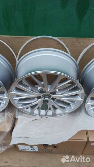 Диски литые R18 Toyota Camry XV70 - Новые Оригинал