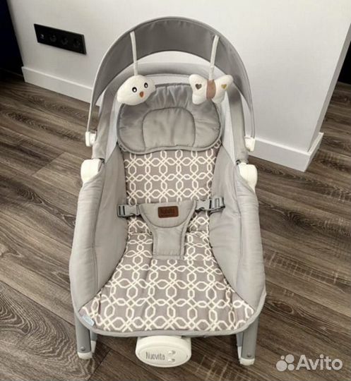 Шезлонг вибро музыкальный nuovita