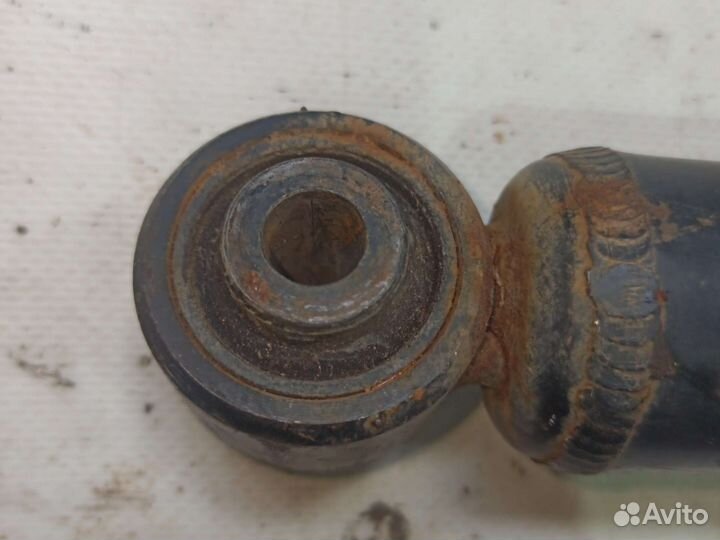 Стойка задняя mark II cresta chaser gx80