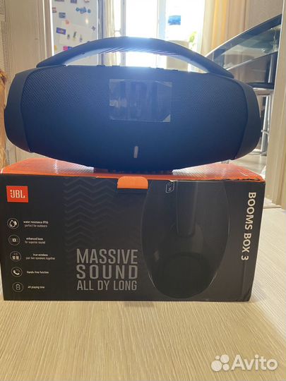 Колонка jbl boombox 3