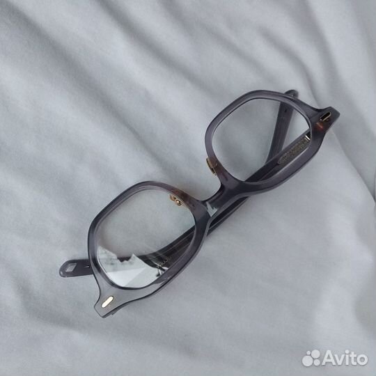 Очки с обычными линзами