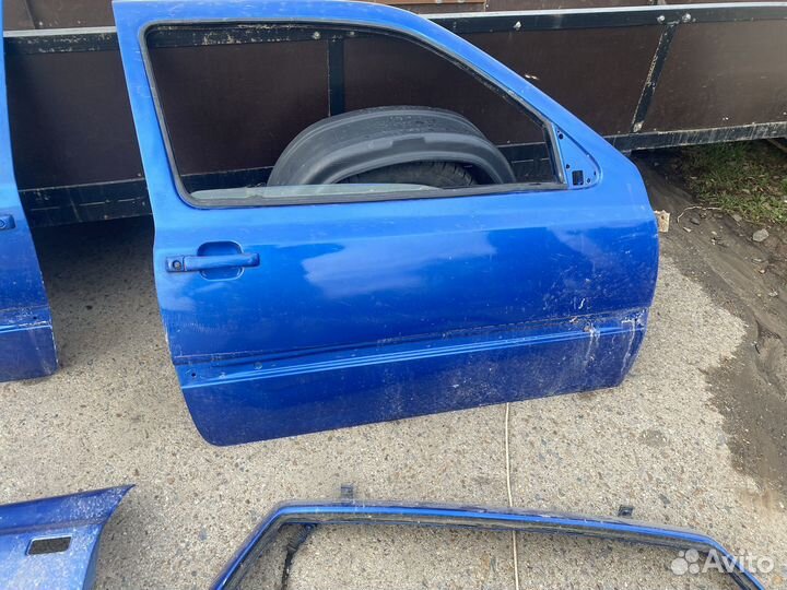 Дверь передняя правая Golf 3 купе