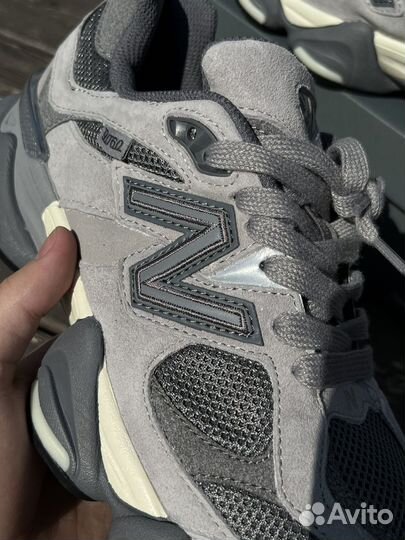 Кроссовки New Balance 9060 серые 37-45р