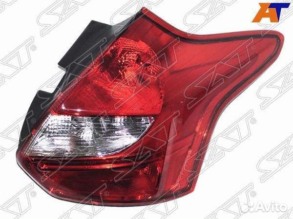 Правый фонарь на Форд Фокус 3 хэтчбек 2011-15г