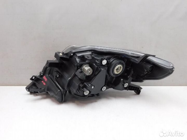 Фара правая Toyota Land Cruiser Prado