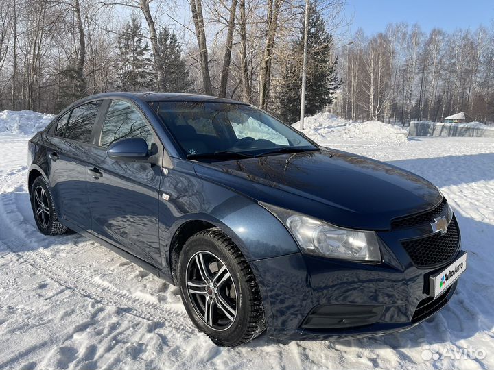Chevrolet Cruze 1.6 AT, 2009, 189 210 км