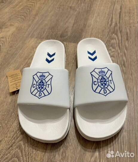 Тапочки Hummel Tenerife 41